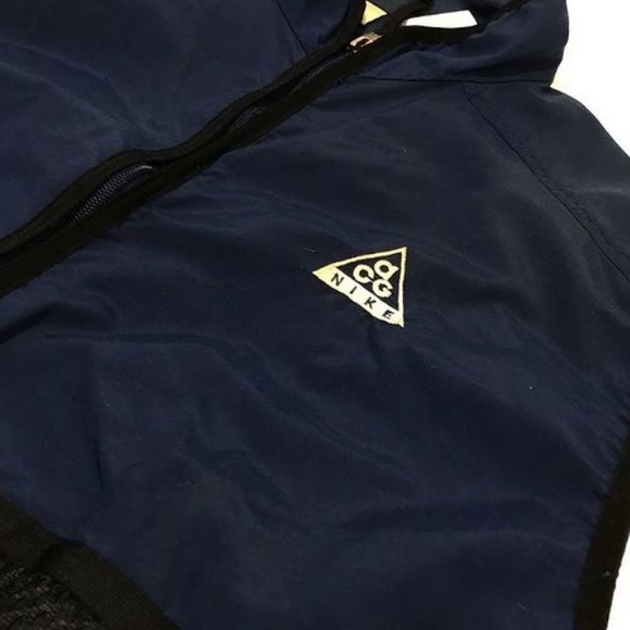 Vintage NIKE ACG vest Medium - Picture 3 of 6